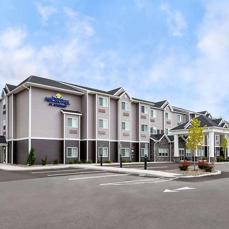 Microtel Inn & Suites By Wyndham Farmington Екстериор снимка