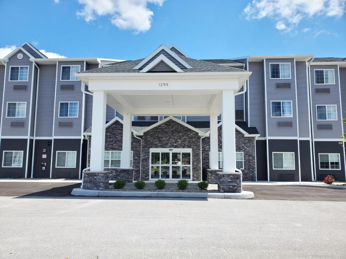 Microtel Inn & Suites By Wyndham Farmington Екстериор снимка