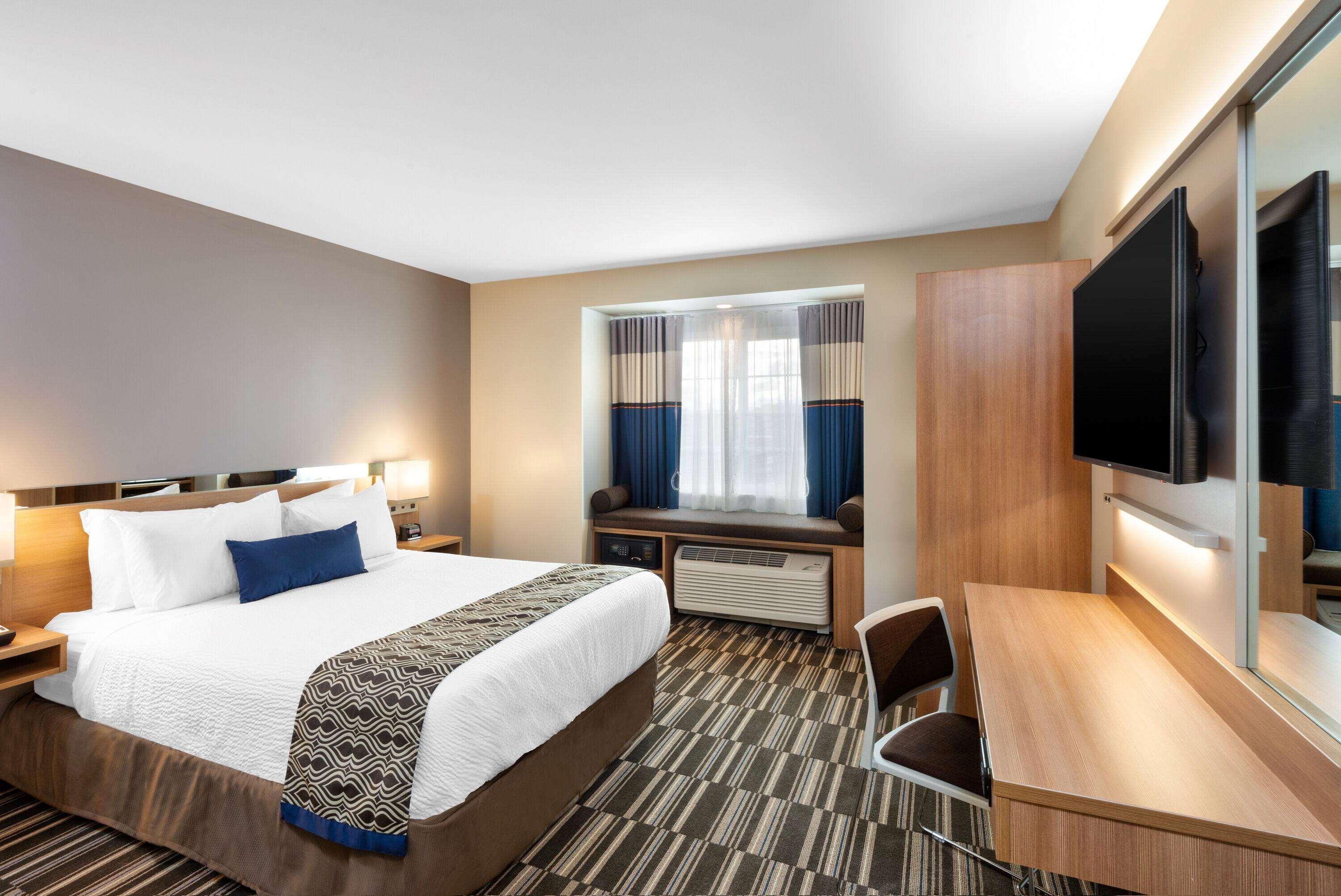 Microtel Inn & Suites By Wyndham Farmington Екстериор снимка